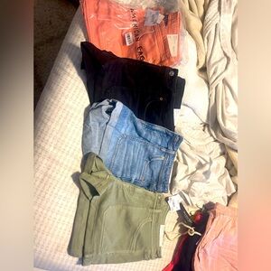 Size 10 American Eagle. They run a little big. All brand new, never worn.